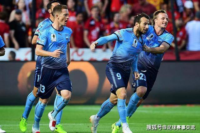 伦德博格首秀感受：NBA的节奏与犯规现象令人震惊