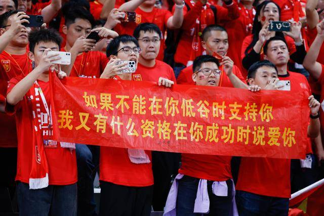 皇家马德里新援B席在穆里尼奥战术中地位下滑